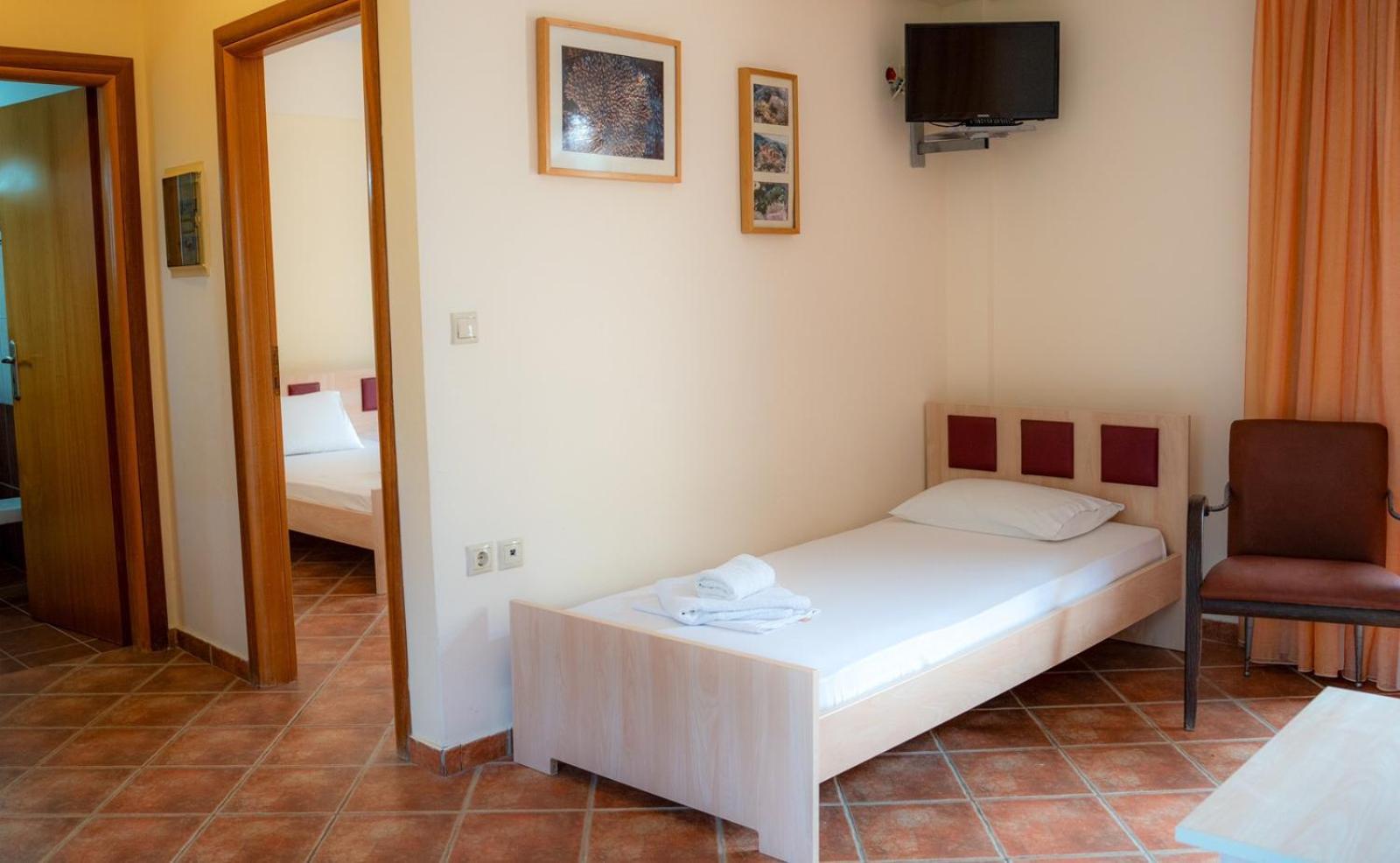 Coralli Hotel Perdika  Exteriér fotografie
