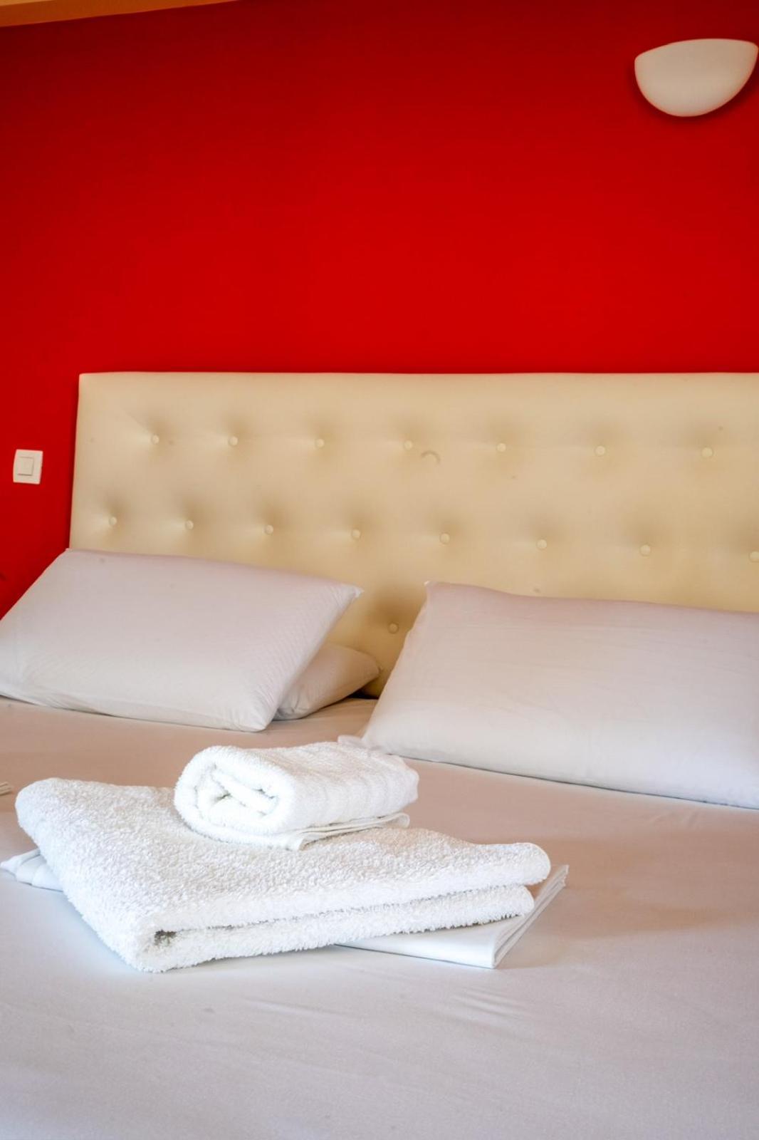 Coralli Hotel Perdika  Exteriér fotografie