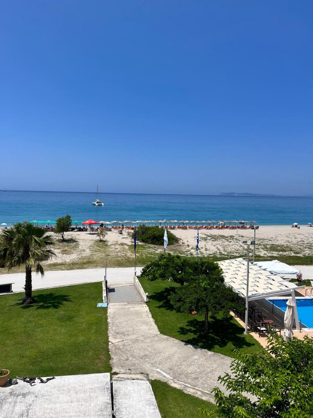 Coralli Hotel Perdika  Exteriér fotografie