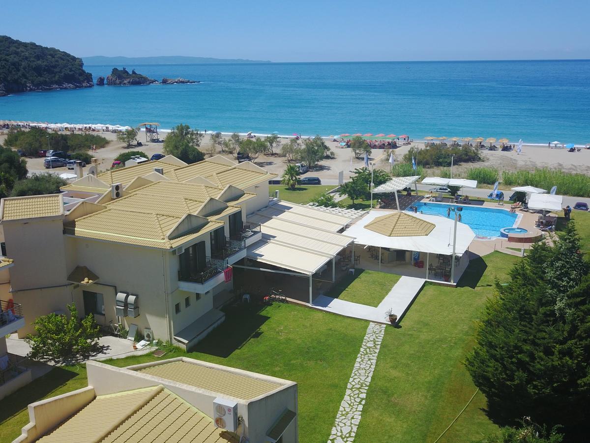 Coralli Hotel Perdika  Exteriér fotografie